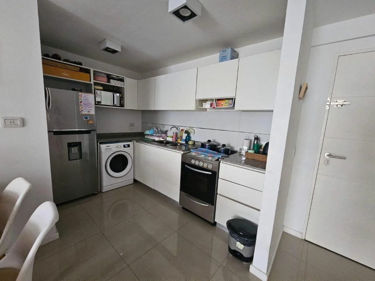 2BR with balcony and parking