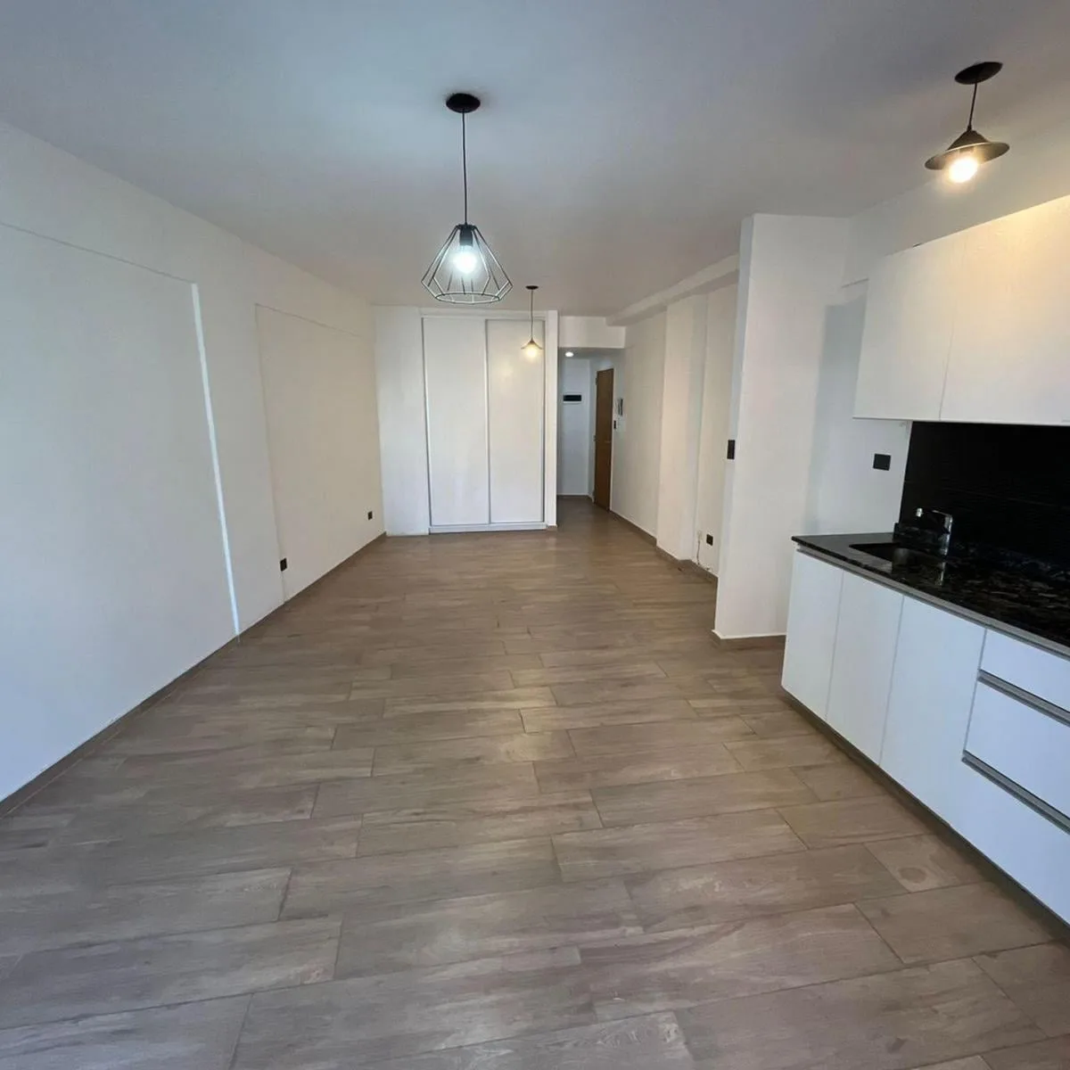 Alquiler Monoambiente con Balcon Caballito