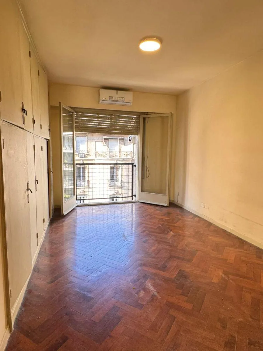7mo piso al frente, balcón francés