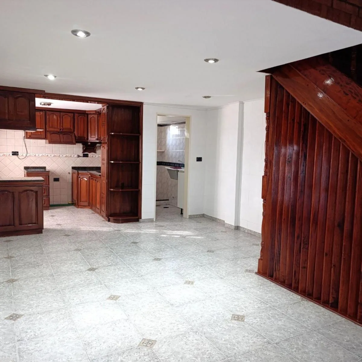 PH en Alquiler de 3 Ambientes en Moreno