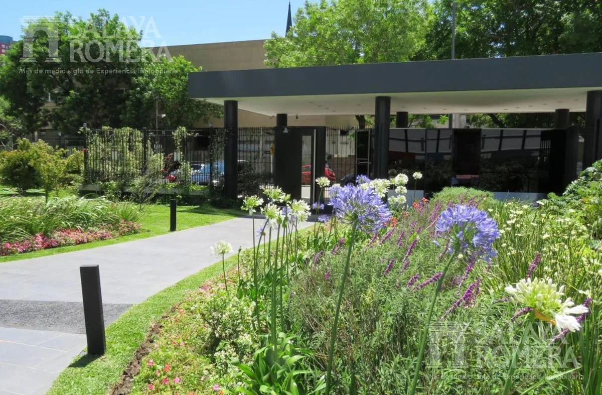 Alquiler Departamento Altos Porteños Piso Medio con Vista a Los Jardines!