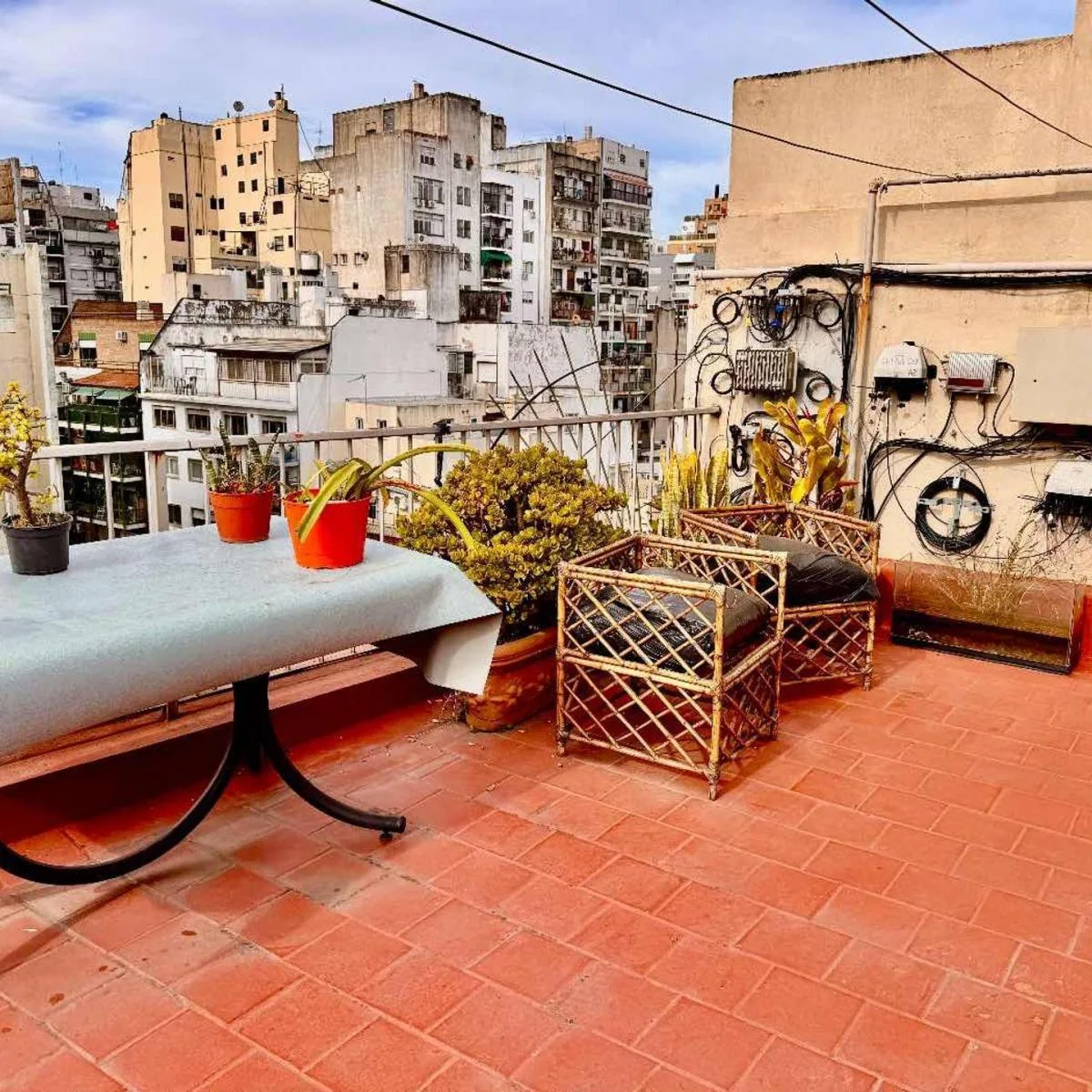 2-room unit with terrace and grill
