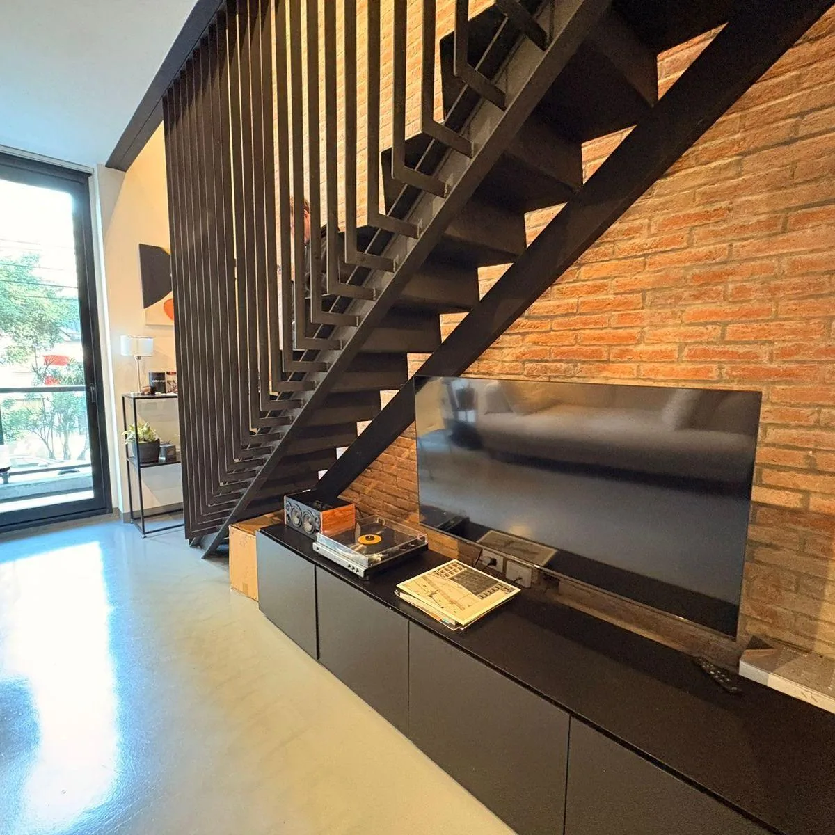 Alquiler Duplex con Cochera - Full Amenities!