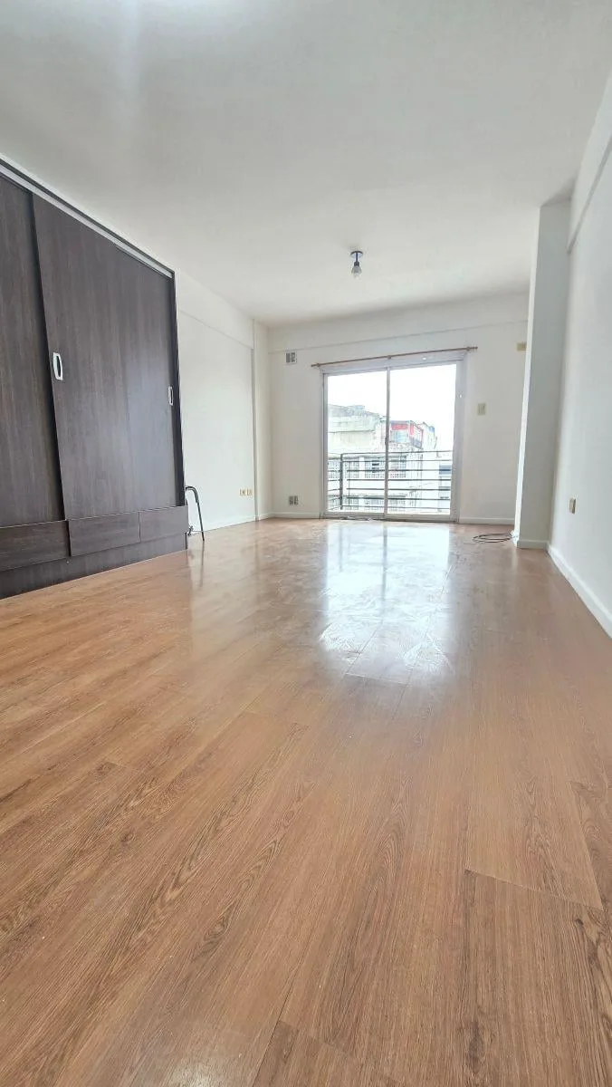 Monoambiente Excelente con Balcón