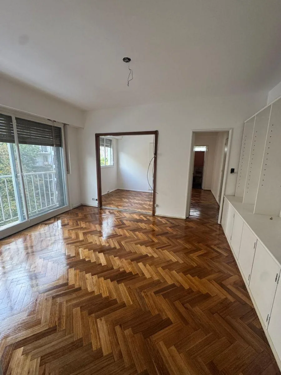 3-room apartment with balcony Recoleta