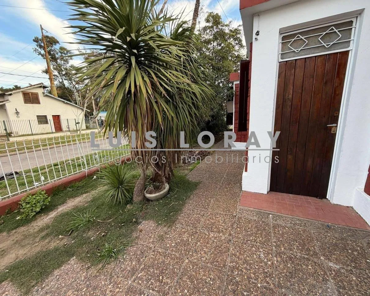 Casa de 3 Ambientes en Alquiler  Burzaco