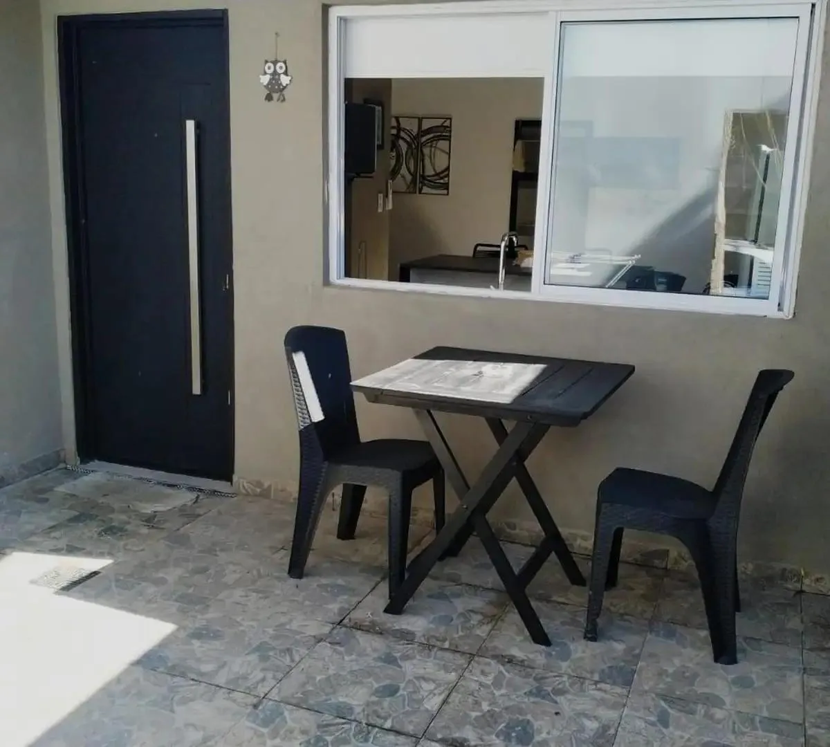 PH frente con patio
