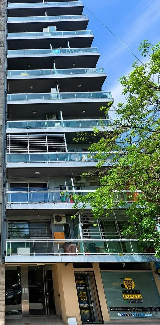 Studio with balcony, rear-facing
