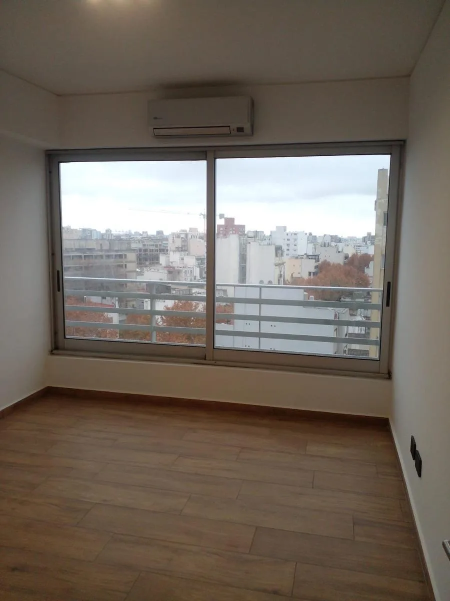 Quartier San Telmo - Alquiler Sin Muebles, Dos Ambientes, con Cochera $1.200.000
