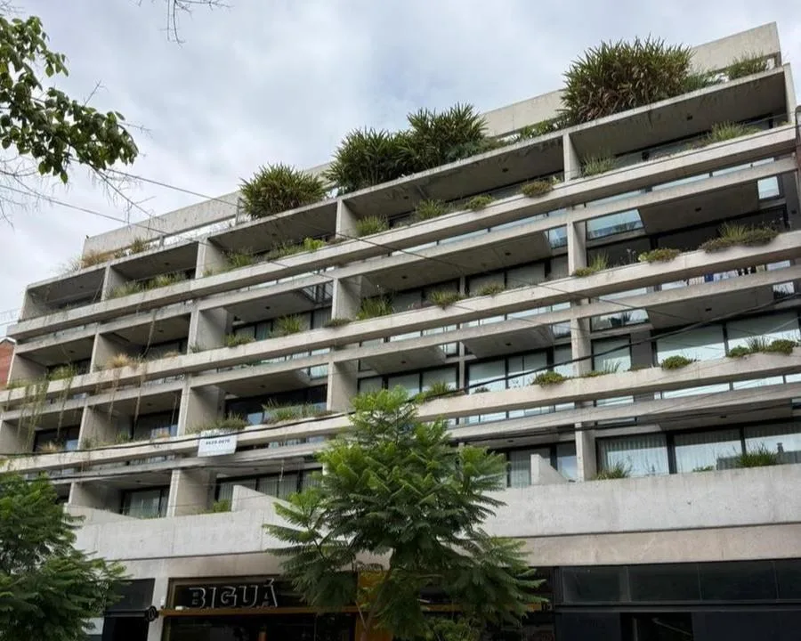Студия 35 м² с балконом