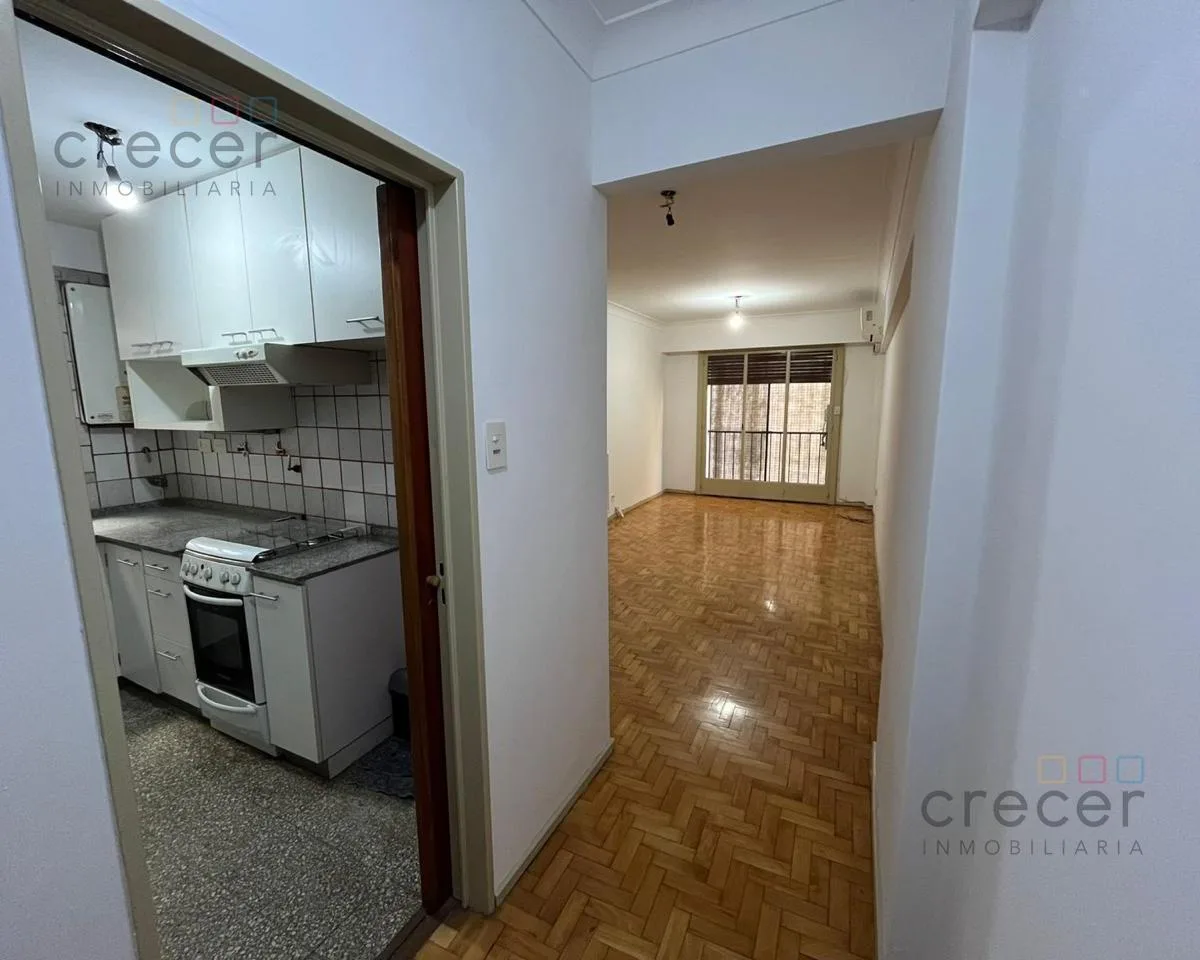 3-room unit, rear-facing