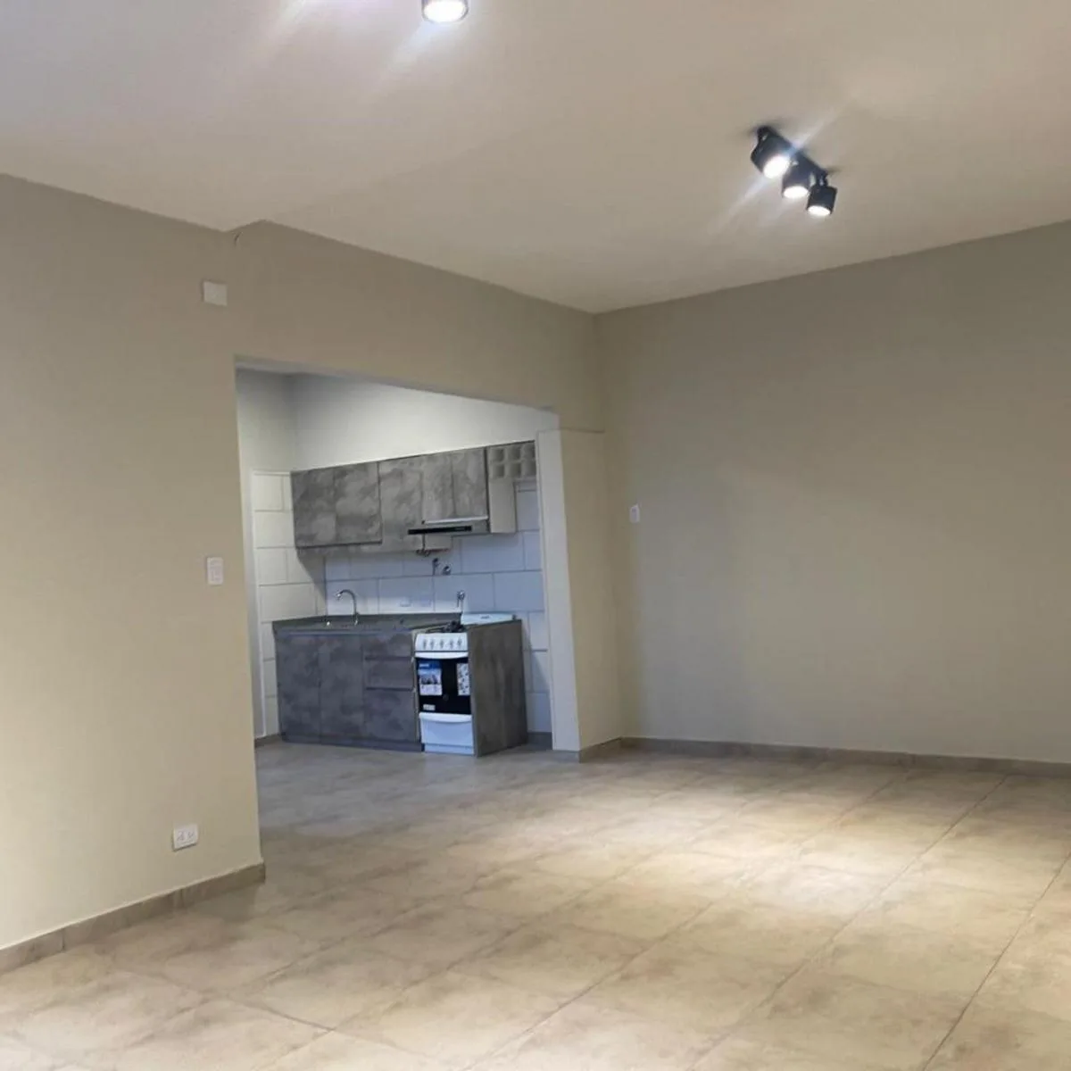Alquiler PH 2 Ambtes Patio Cochabamba 4100 Boedo