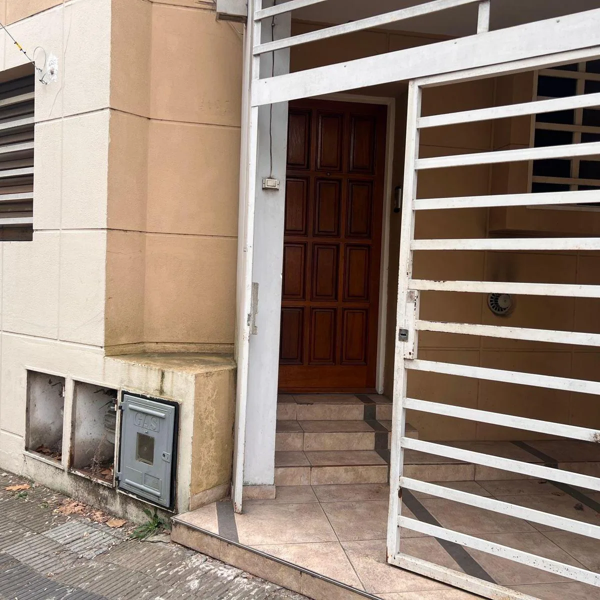 PH térreo, pátio 4 m²