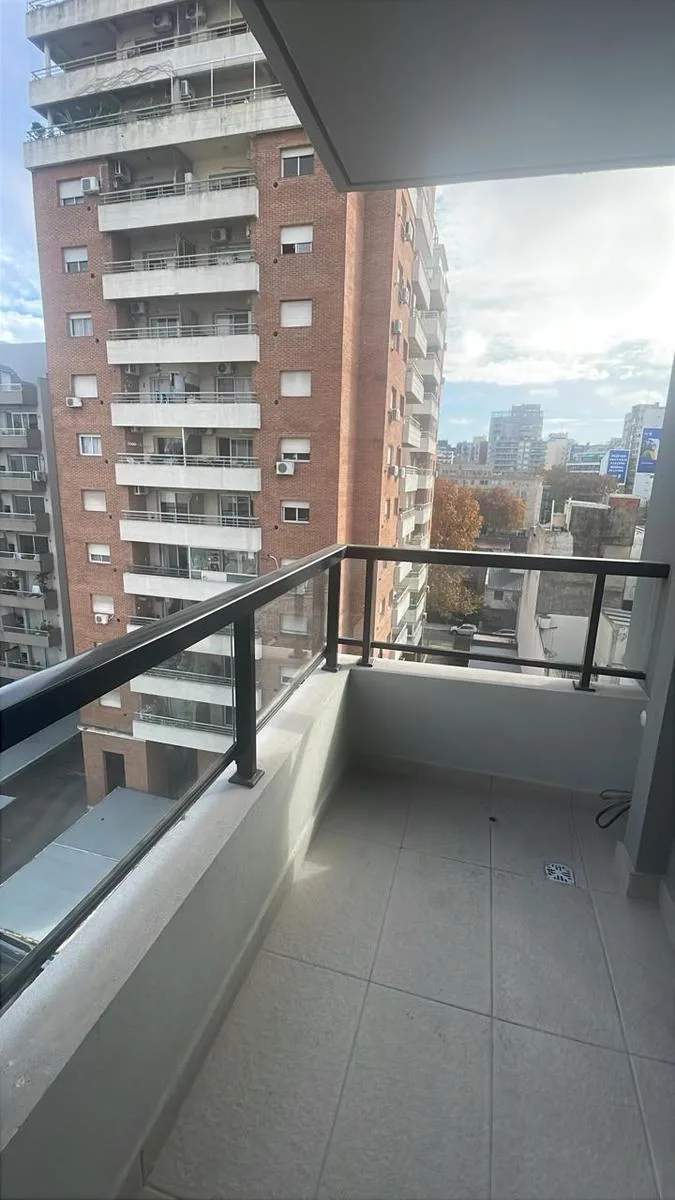 Monoambiente con balcón Saavedra