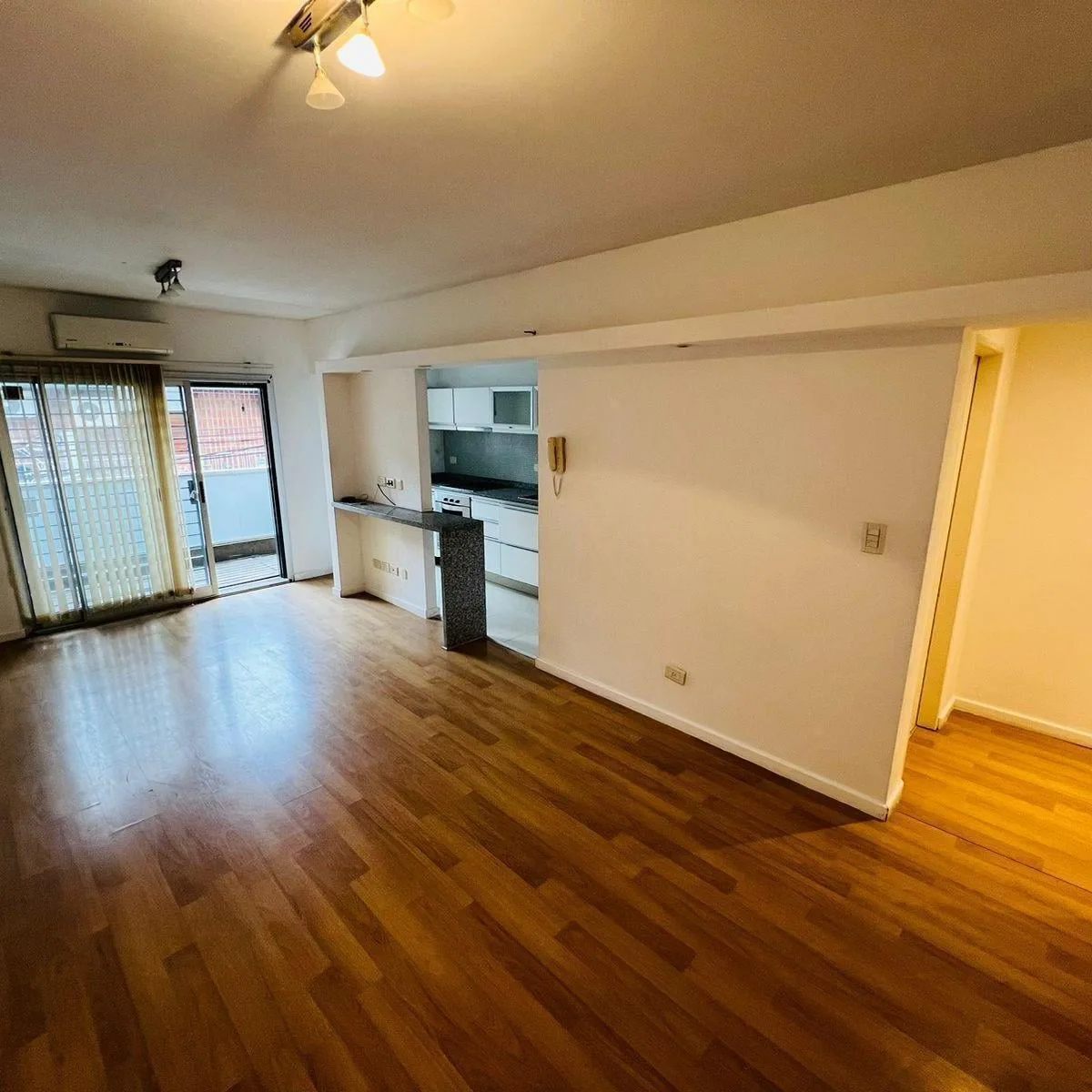 Departamento de 2 Ambientes en Alquiler, en Olivos