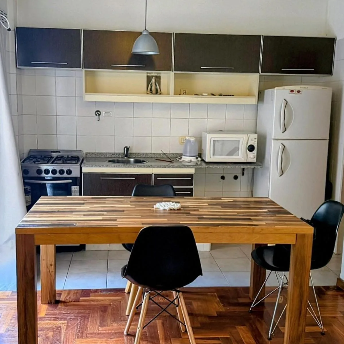 Departamento en Alquiler Temporal en Banfield Oeste con Seguridad y Amenitis
