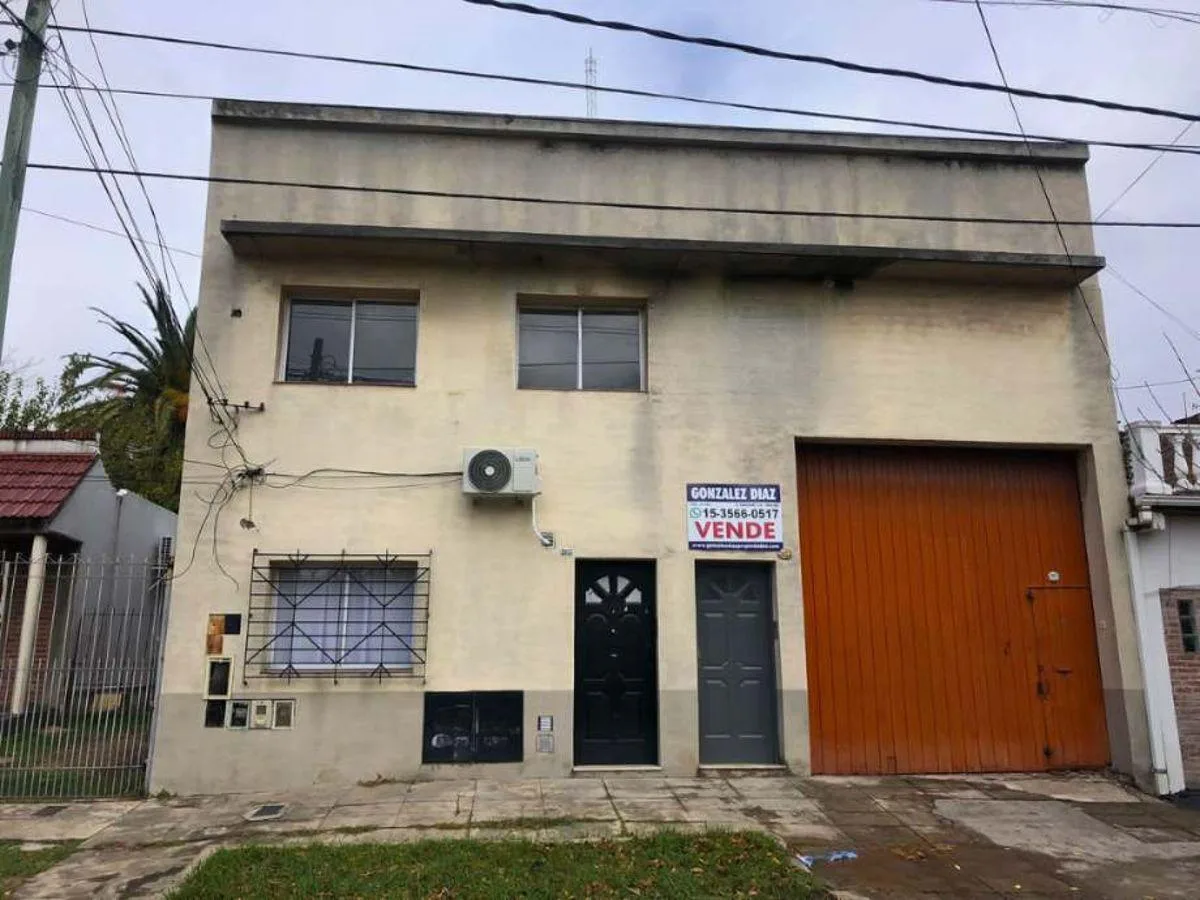 Departamento en Primer Piso 3 Ambientes en Sarandi