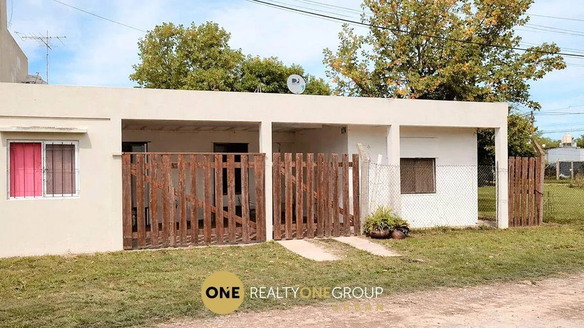 Alquiler - Casa en Sicardi Amplio Terreno 5 Amb