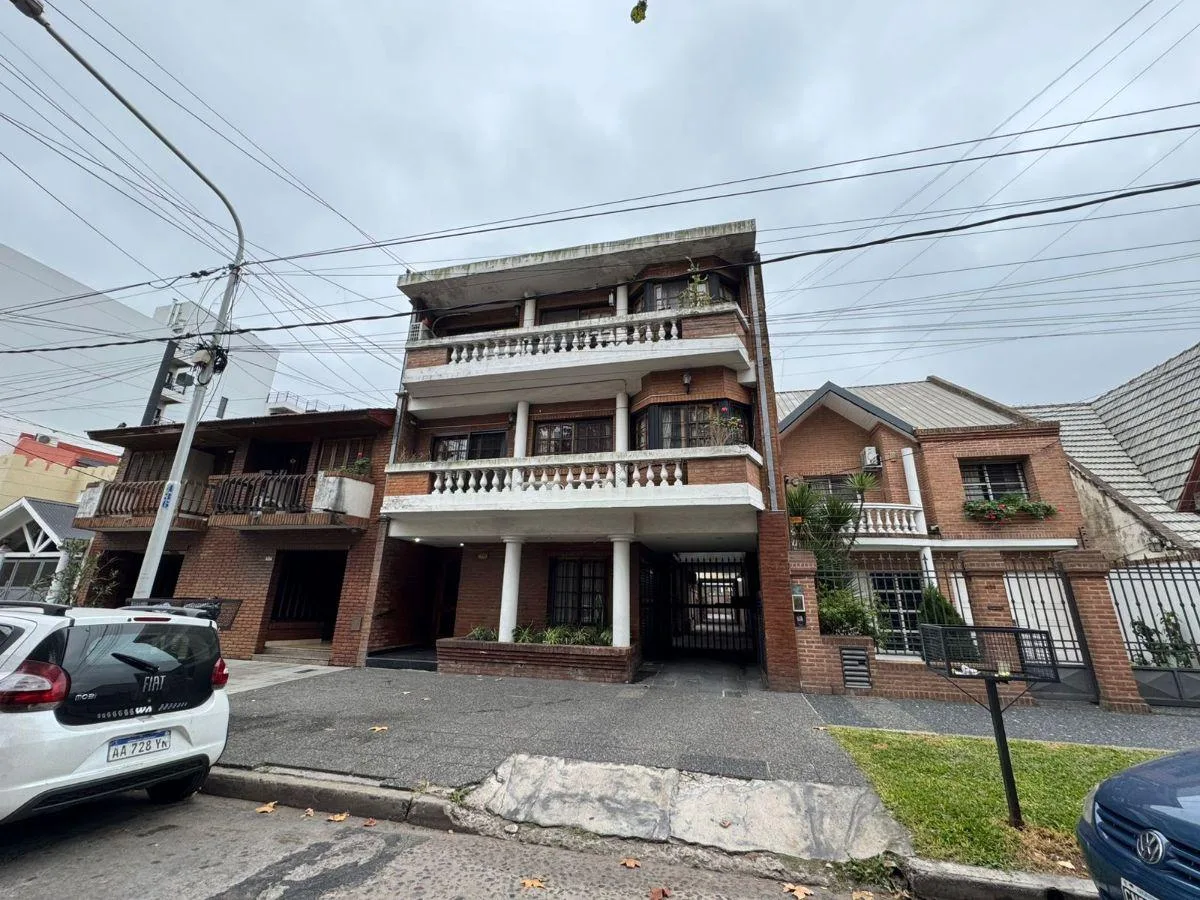 Departamento de Dos Ambientes en Alquiler con Muy Buena Ubicacion
