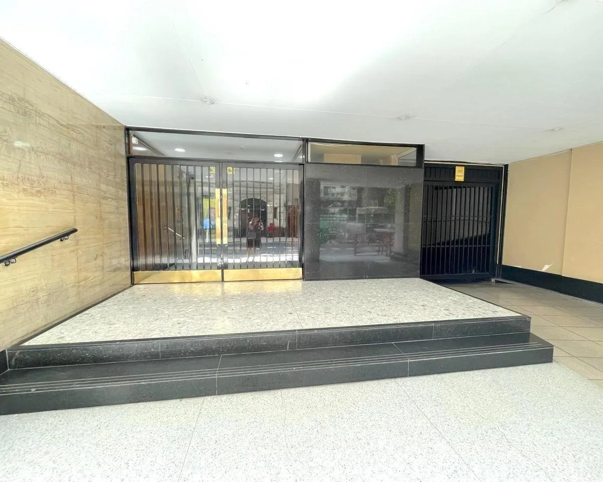 Alquiler Departamento Apto Profesional de 3 Ambientes con Dependencias