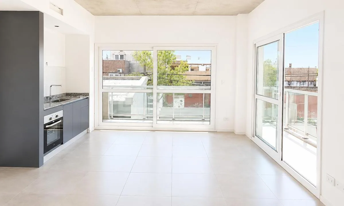 Campus Norte studio with terrace