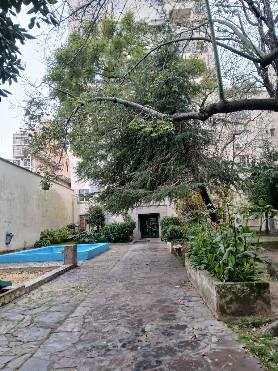 2 Ambientes en Histórica Torre, en Las Famosas 5 Esquinas de Colegiales!