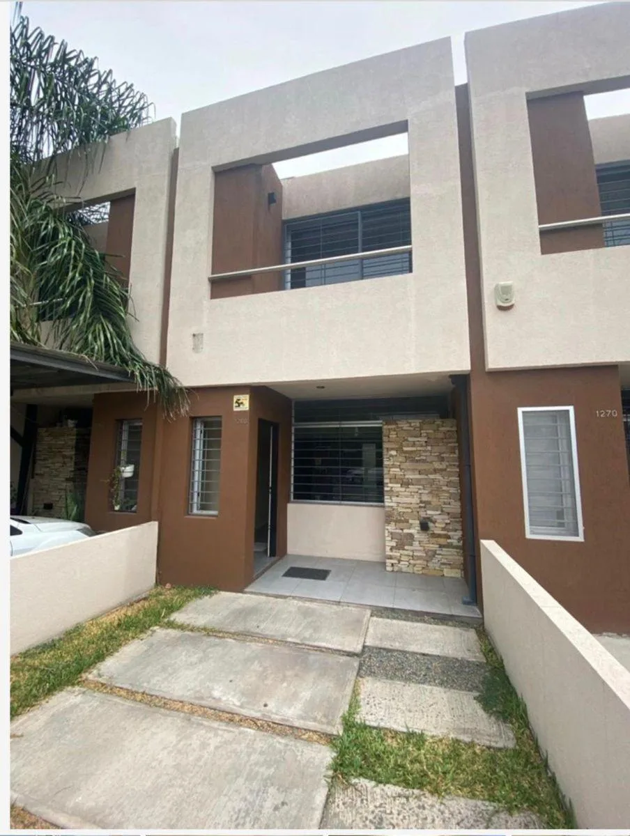 Duplex 3BR with private garden
