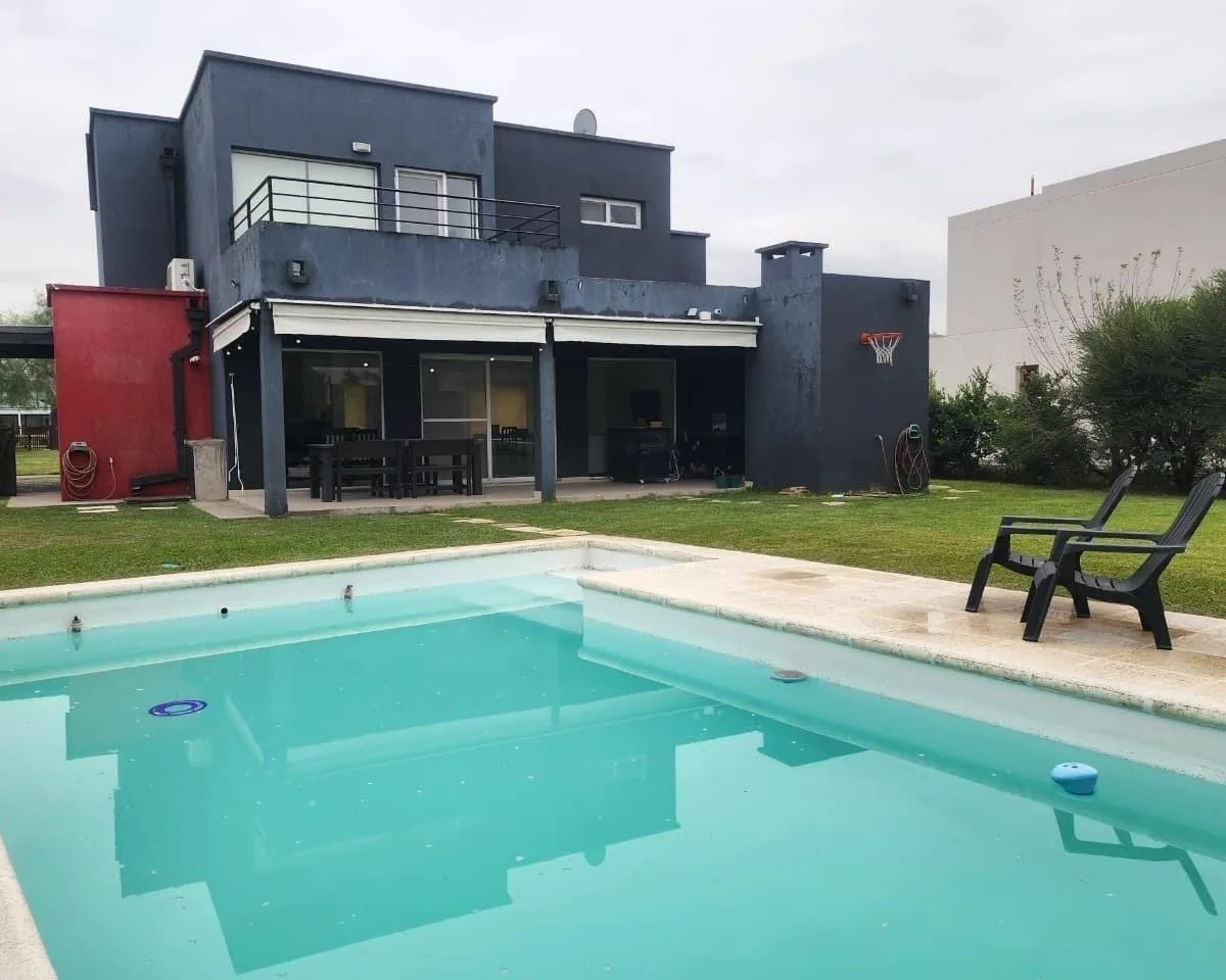 Casa en Alquiler en El Cantón Norte, El Cantón, Escobar