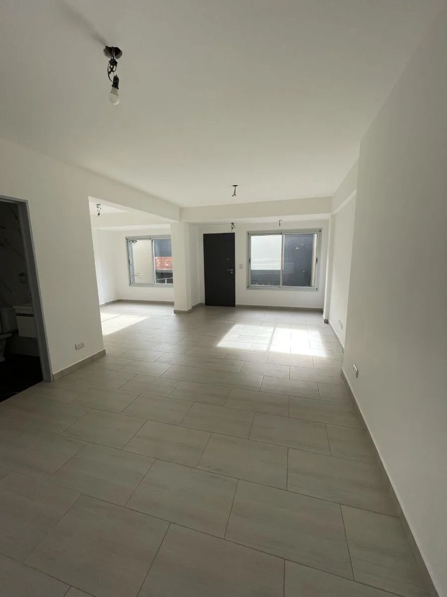 PH 3 ambientes con patio