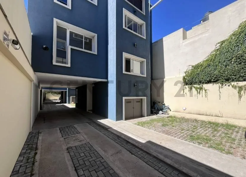 Departamento en Alquiler 1 Dormitorio con Opción de Cochera