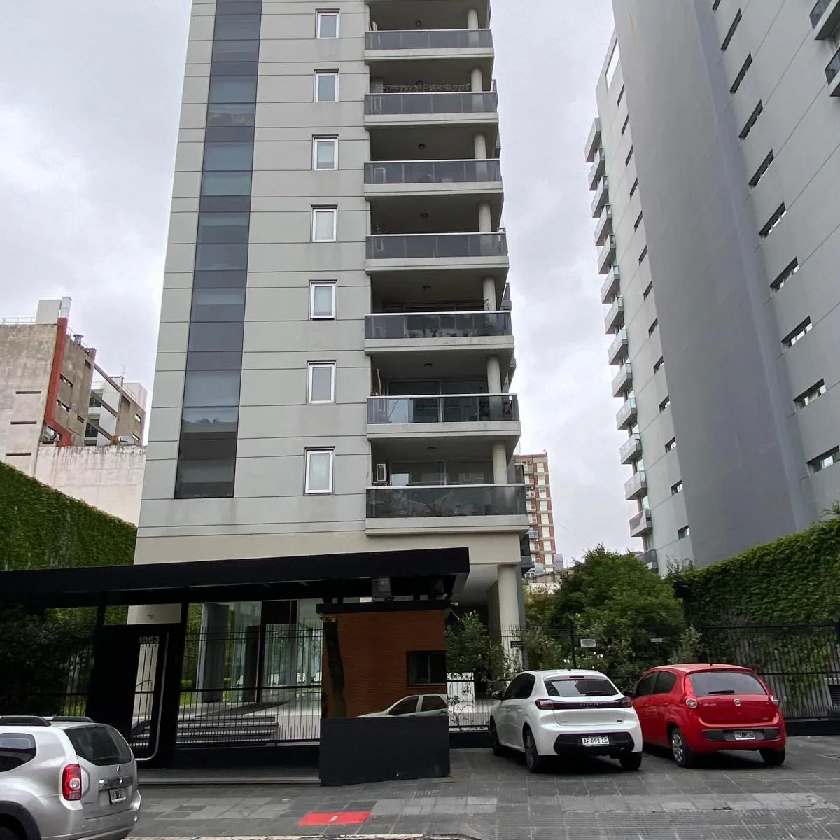 Dos Ambientes con Cochera en Torre con Amenities Apto Profesional