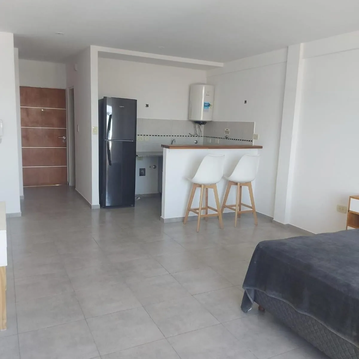 Alquiler de Monoambiente con Terraza