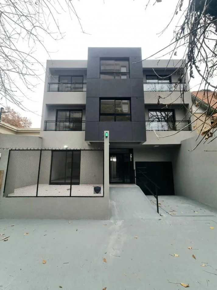 Monoambiente en 2° Piso, Interno 21 m&sup2;