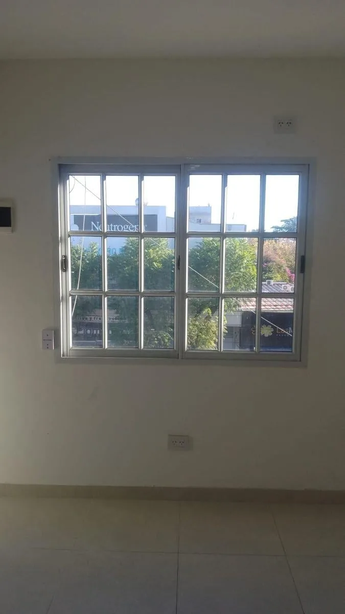 Front-facing studio, 25 m²
