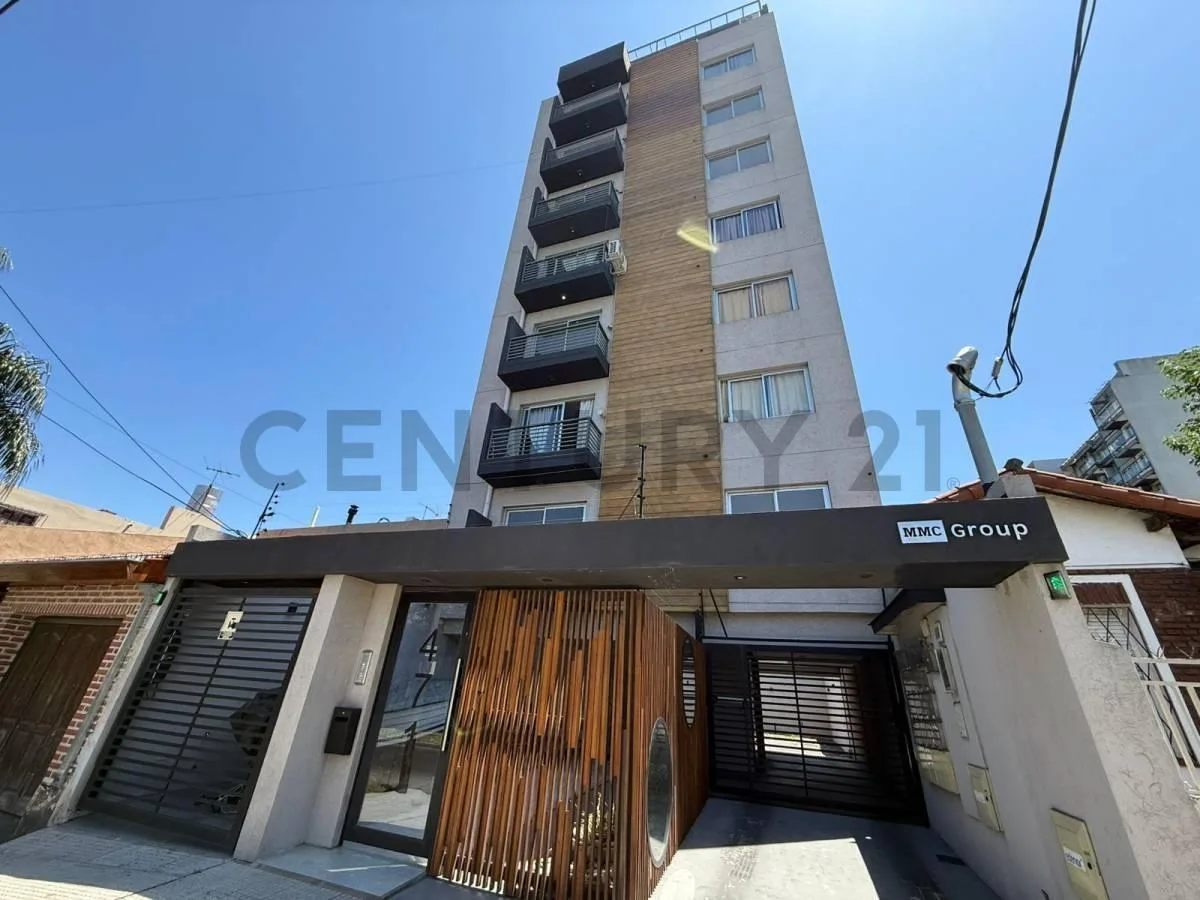 Alquiler Departamento 2 Ambientes Morón Sur + Cochera y Balcón 40 m&sup2;