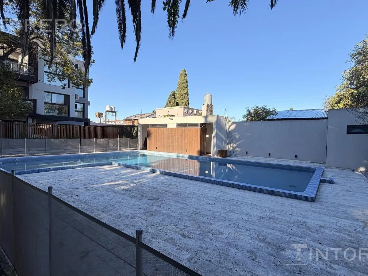 Departamento en Alquiler de 3 Ambientes con Cochera, en Condominio con Amenities en Ituzaingó