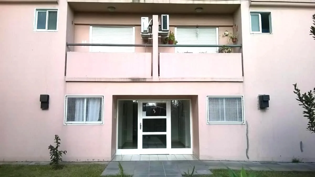 Departamento de 3 Ambientes con Balcon