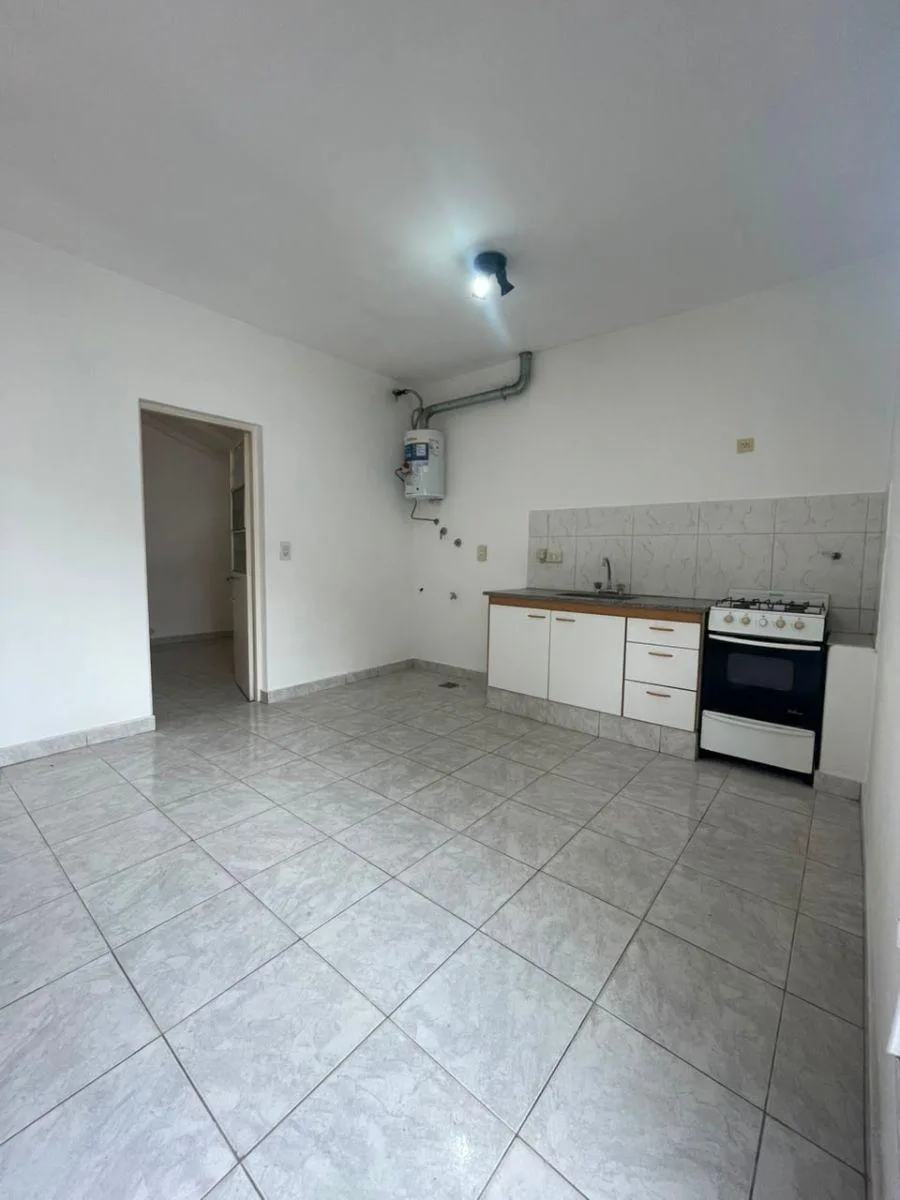 PH 2 ambientes en Morón Sur
