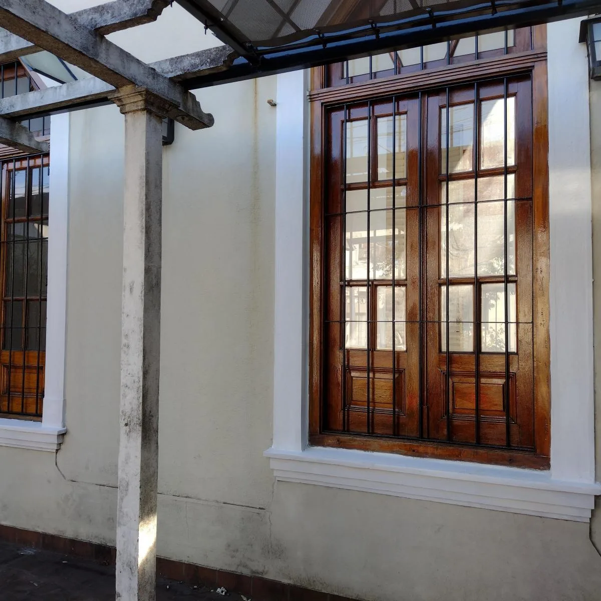 Front-facing studio with patio