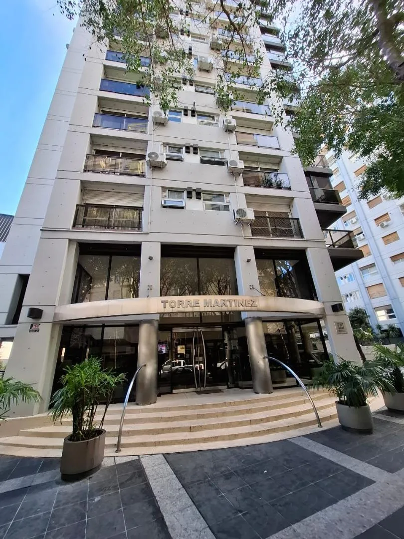 Excelente Departamento de 2 Ambientes con Cochera