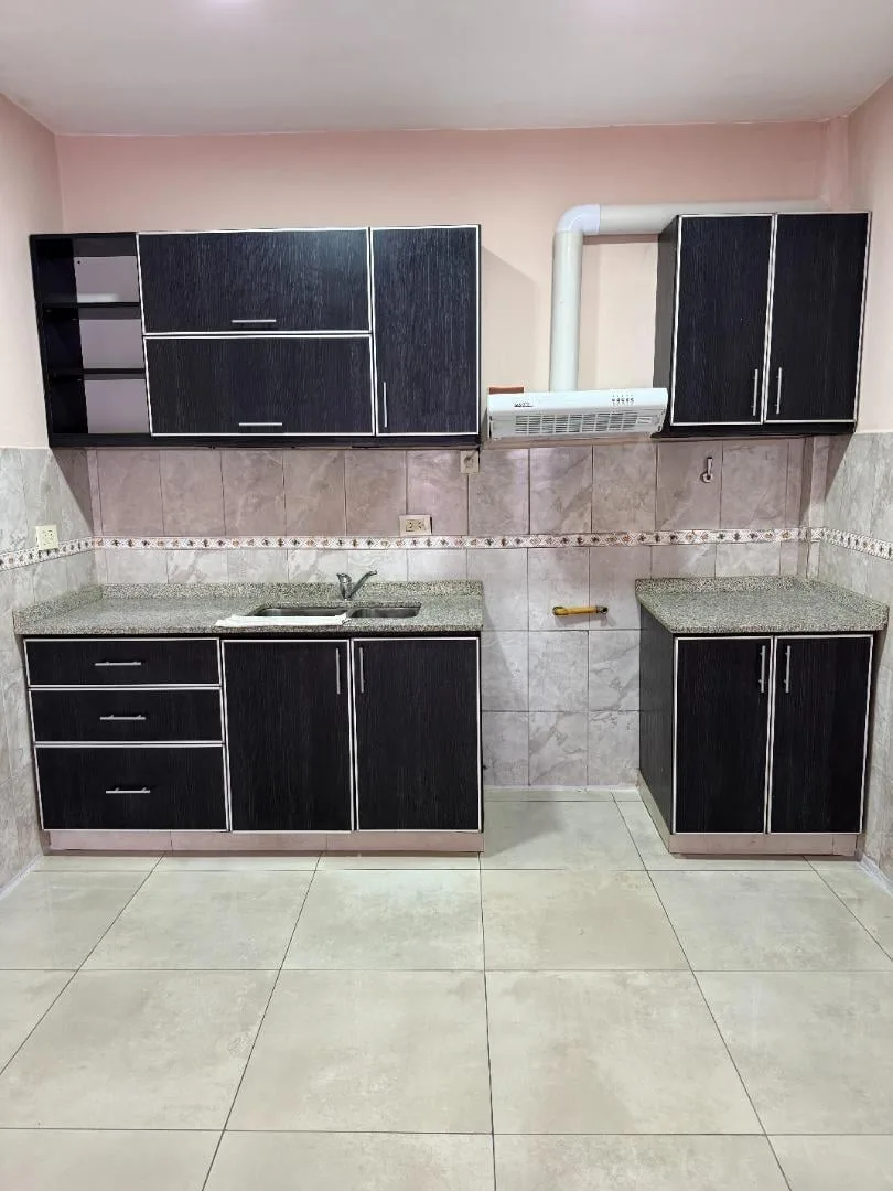 Excelente y Amplio 2 Ambientes