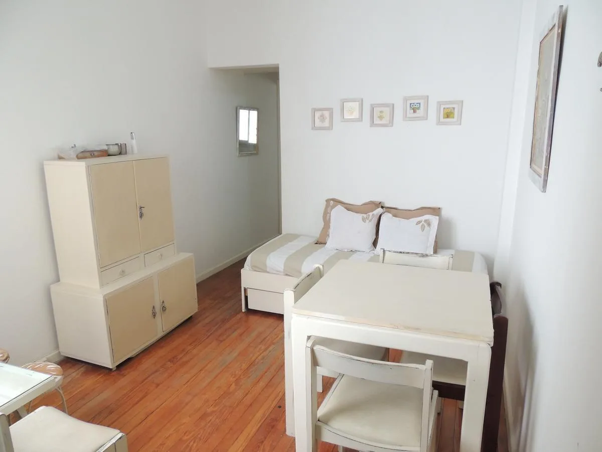 Departamento 2 Ambientes en Alquiler - Recoleta