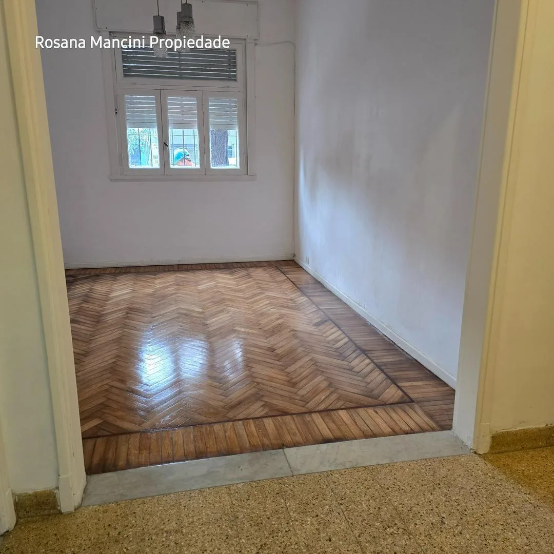 Departamento 3 / 4 Ambientes Patio Pb Al Frente Luminoso!