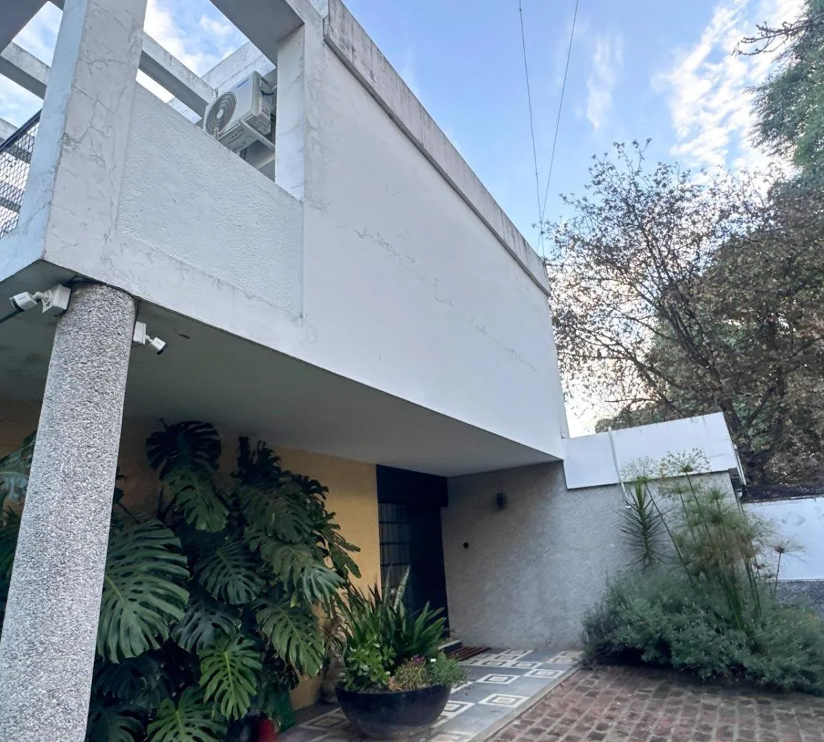 Casa en Alquiler 5 Ambientes Acassuso