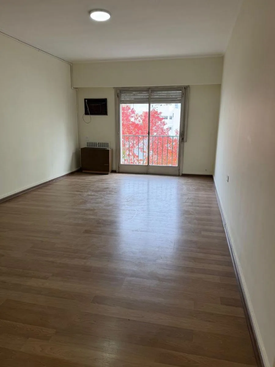 Departamento en Alquiler de 3 Dorm., Centro Calle 8 Esq. 49, de La Plata
