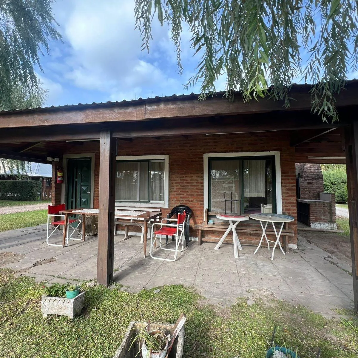 Alquiler Casa Amueblada 2 Habitaciones Jardin Cochera Escobar Country Roda