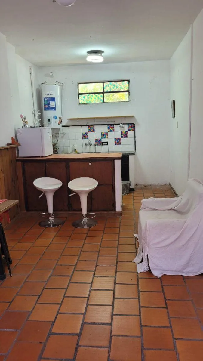 PH en Muy Buena Ubicacion en Alquiler en Planta Alta, con Entrada por Garaje Propio, Patio a Escale