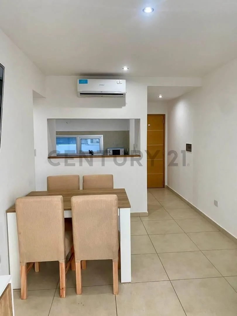 Alquiler Depto - 1 Dormitorio - Casco