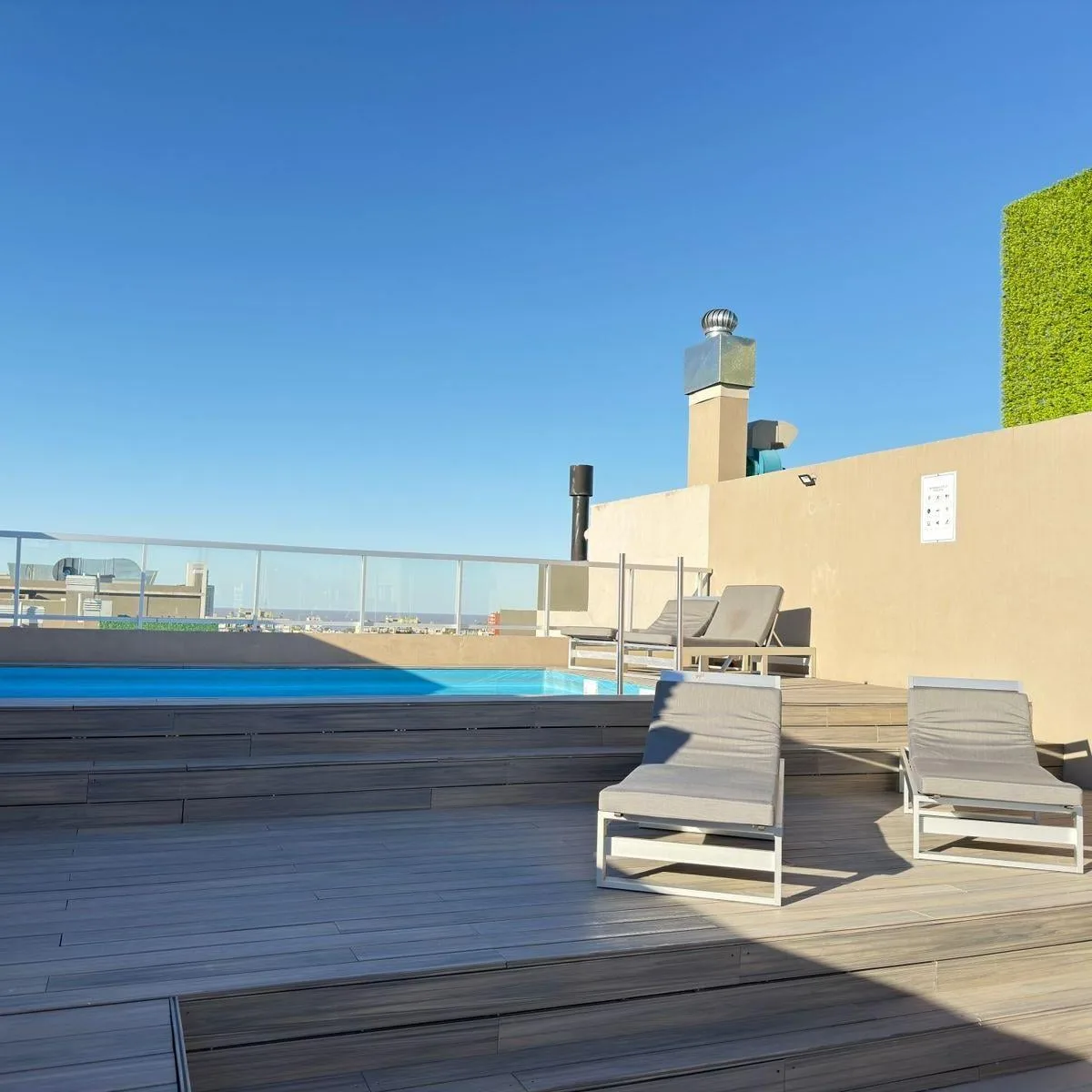 9th floor with balcony