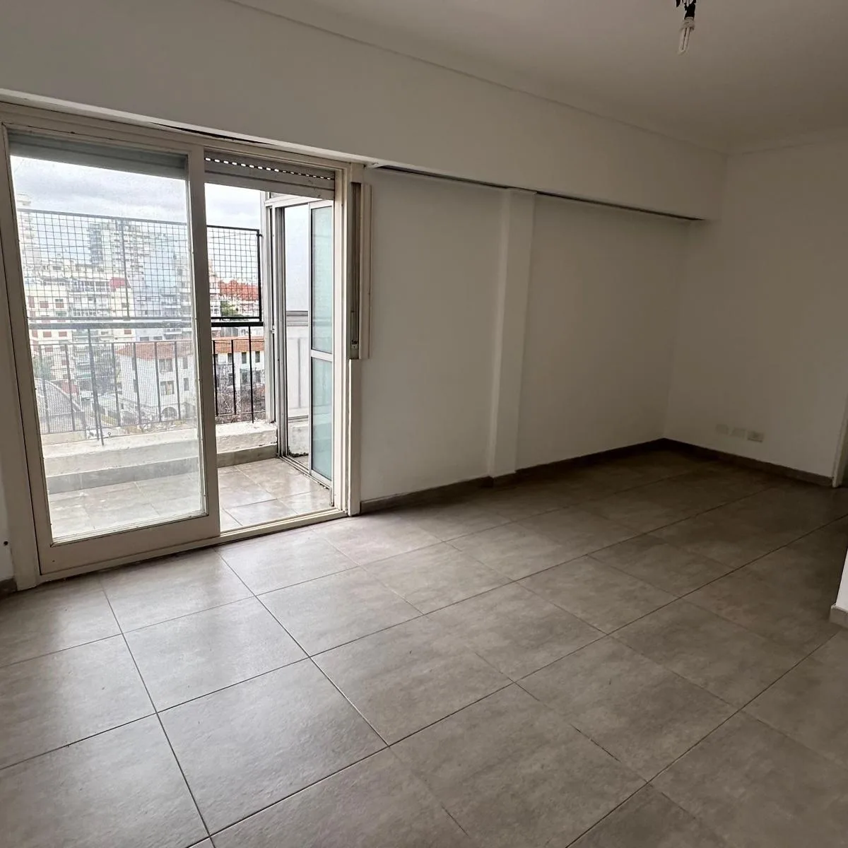 2BR with terrace and balcony